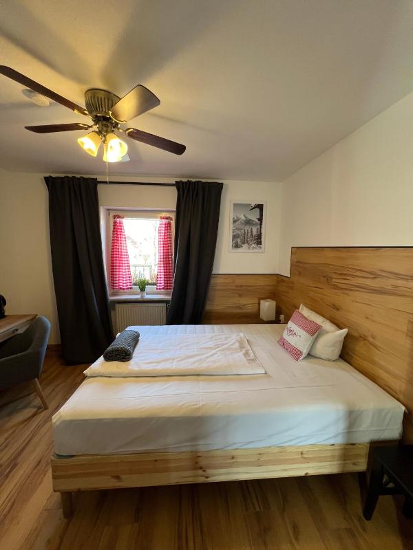 Standard Single Room image 1
