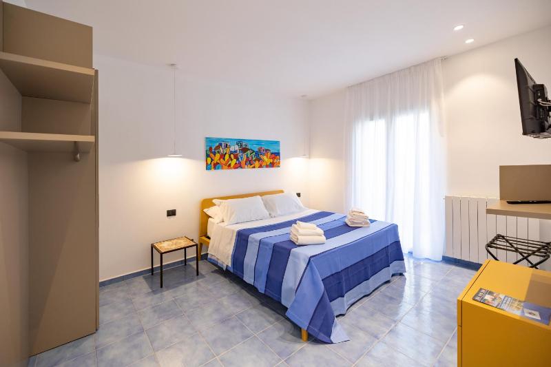 Aura Maris beach residence Mazzaforno - image 25