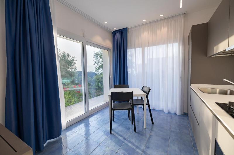 Aura Maris beach residence Mazzaforno - image 11