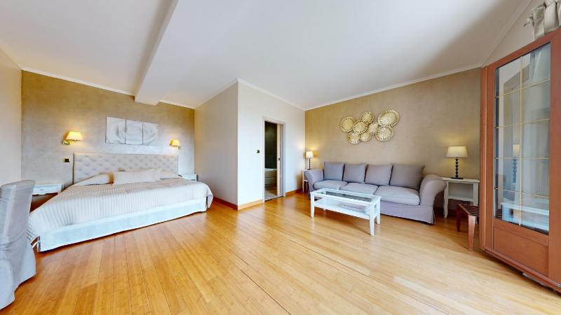Junior Suite image 3