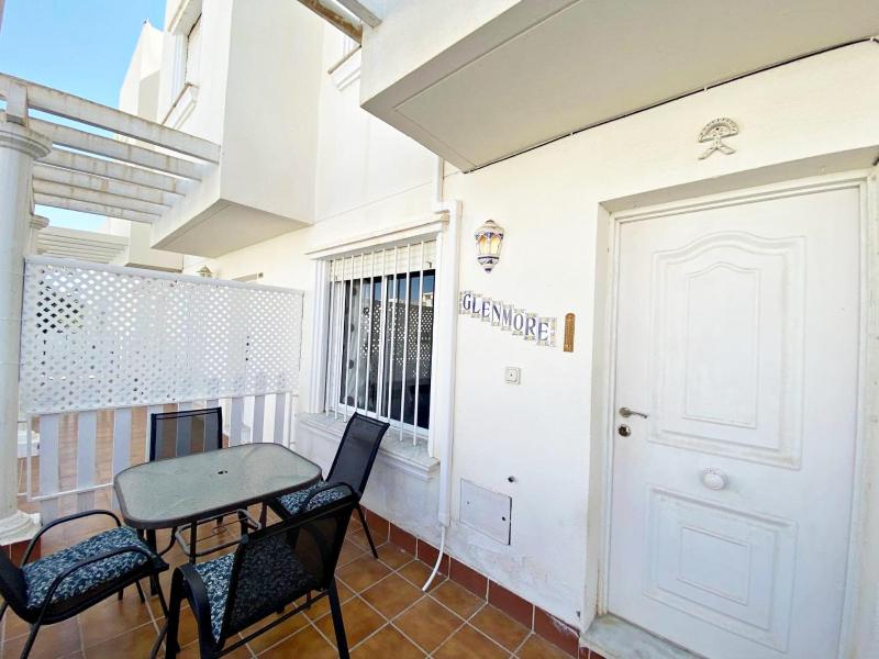 Fuentemar Duplex - WiFi terraza & piscina comunitaria - image 25