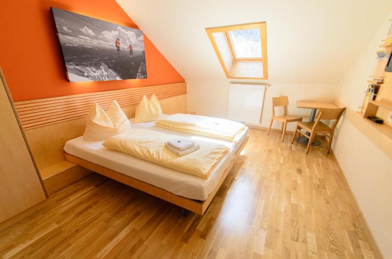 Double Room image 1
