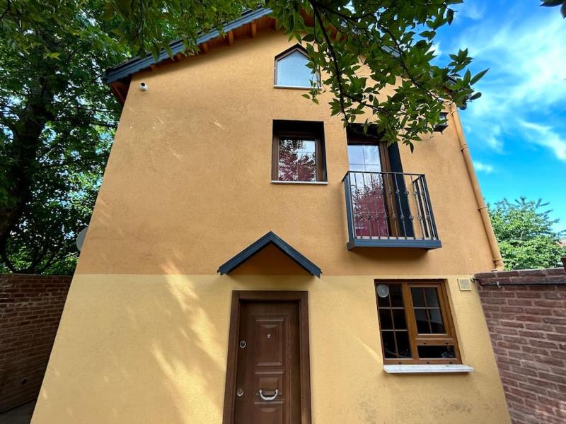 Villa Arancia Istanbul - Garden, Sauna and Turkish Bath by the Tram in Fatih Images