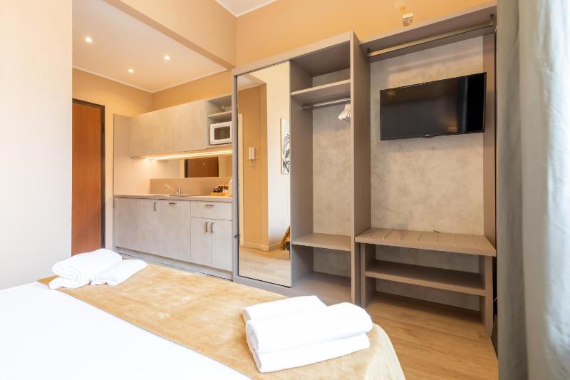 Studio - Via Napo Torriani 22 image 3