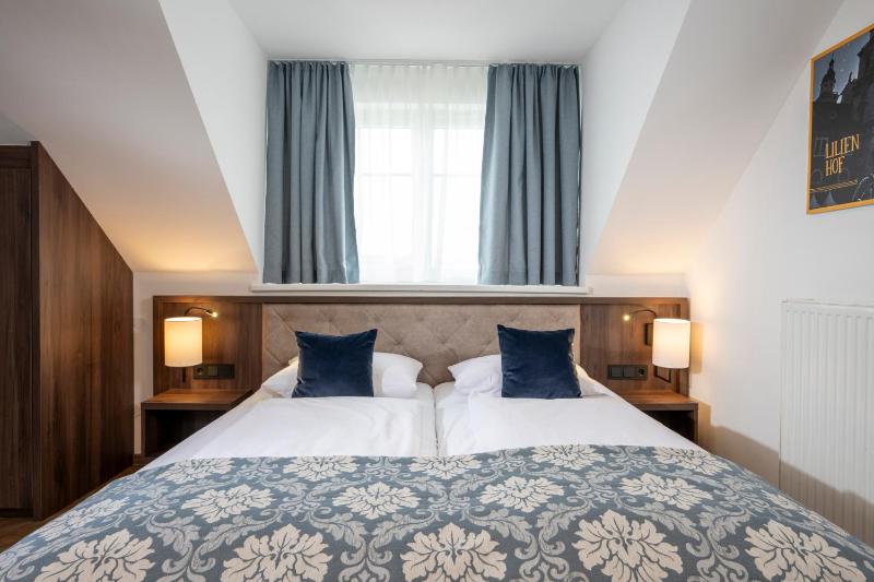 Premium Double Room image 1