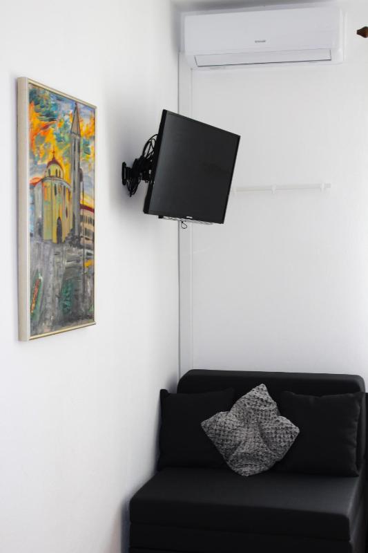 Family apartments Jimmy - city center - image 7