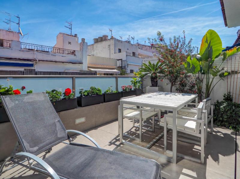 Chic by Hello Homes Sitges - image 18