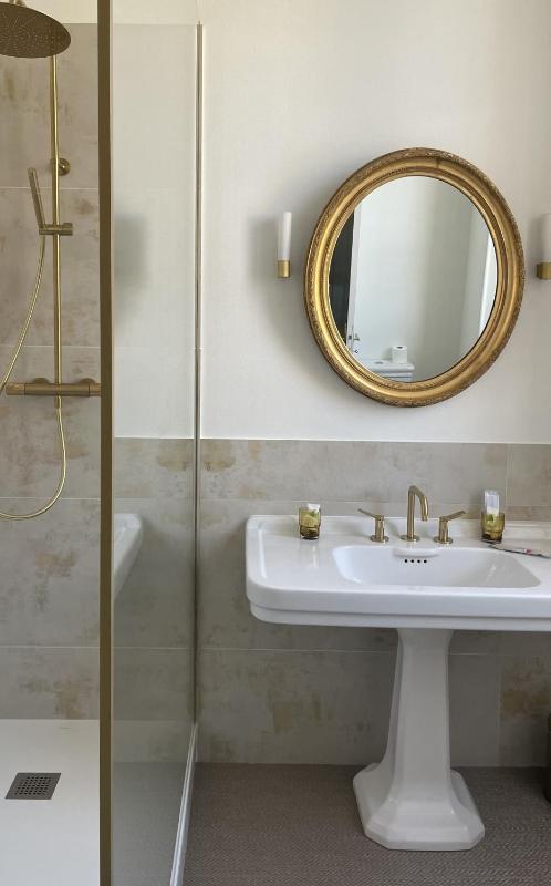 Superior Double Room image 2