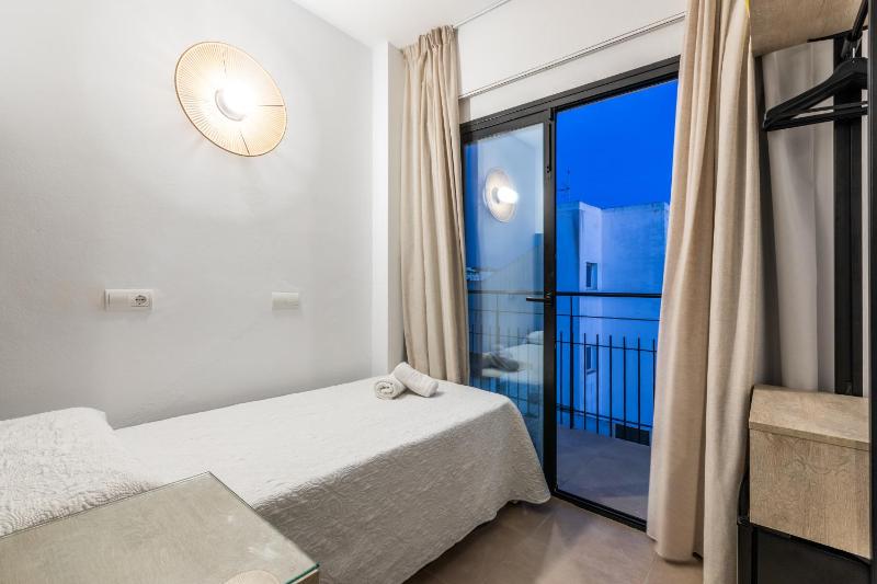Superior Single Room image 1