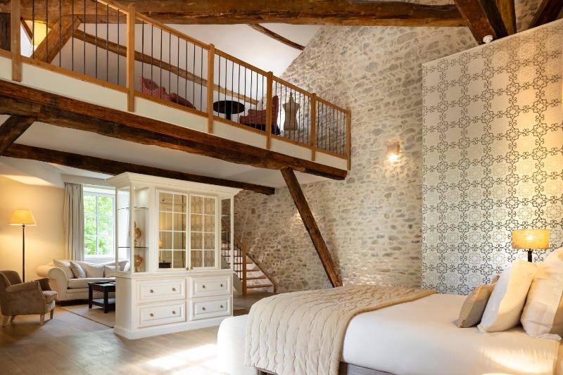 Prestige Suite image 4