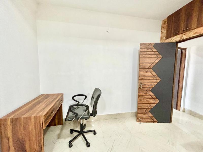 Yepplo Service Apartments - KOLKATA - Private Kitchen & Daily Housekeeping Service - image 15