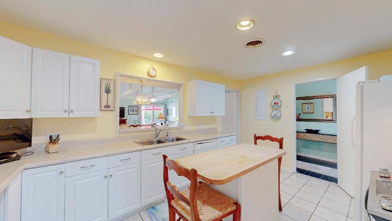 627 Queens Grant - image 14