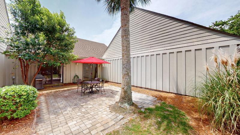 627 Queens Grant - image 6