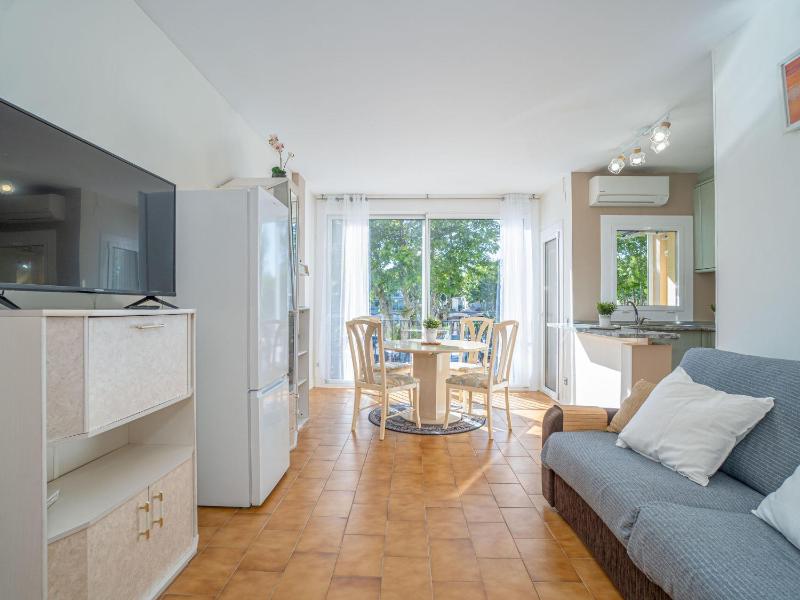 Apartamento acogedor con piscina internet y aire acondicionado en Empuriabrava - HISP-288-41 - image 6