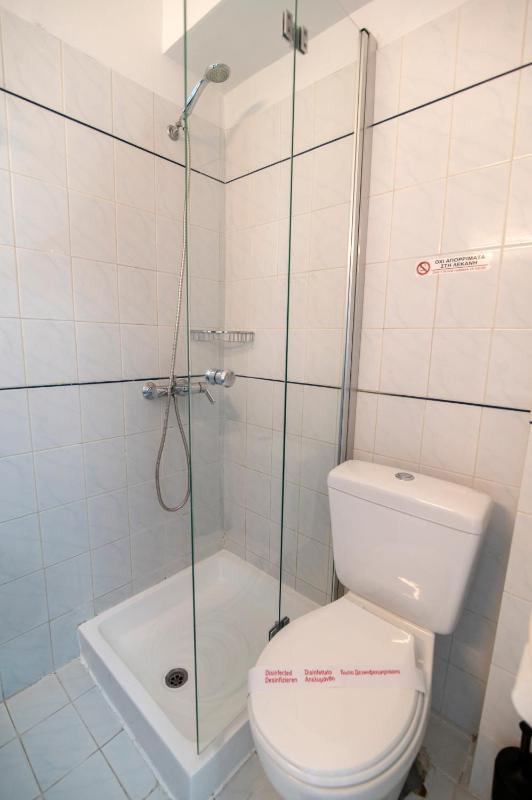 One-Bedroom Apartment with Sea View image 1