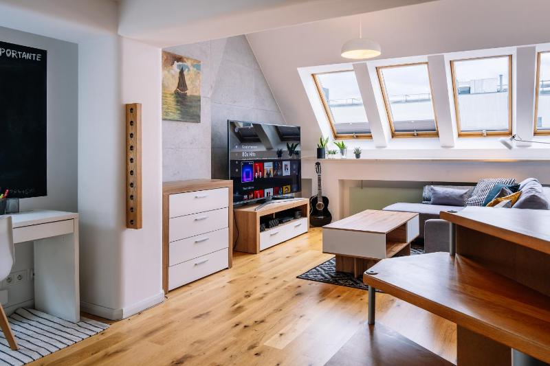 RentPlanet - Apartament Świętego Mikołaja - image 13
