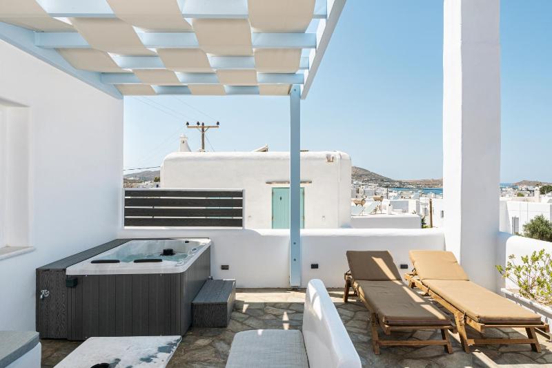 Hebe Parian Living - Paros Naousa Apts Images