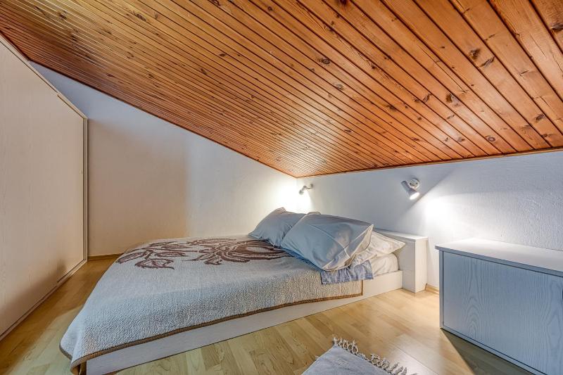 Apartment image 3