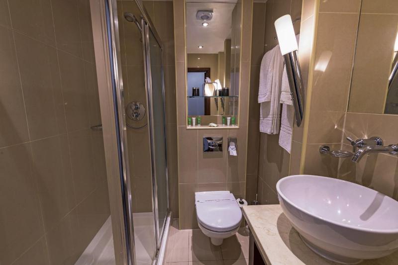 Superior Double Room image 4