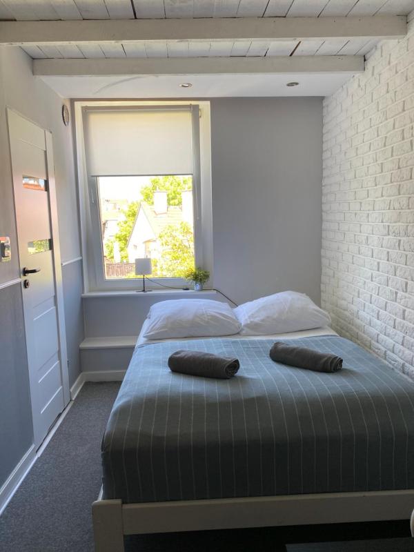Double Room with Extra Bed image 4