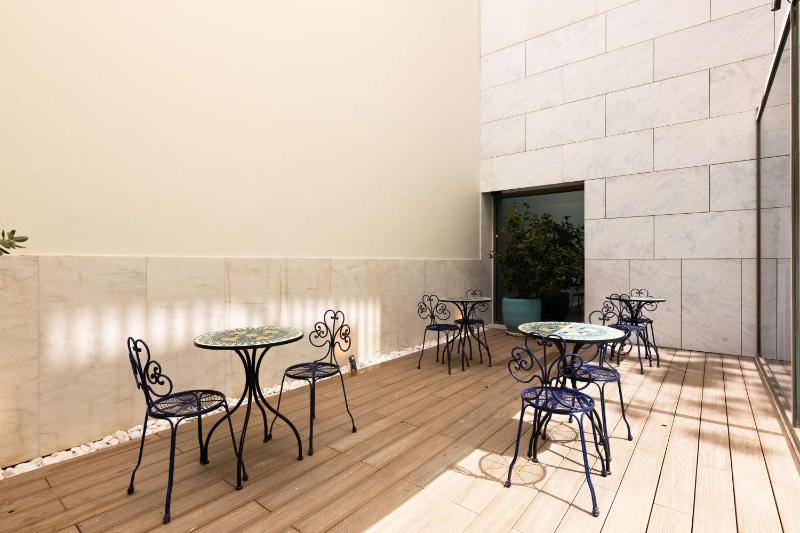 Legacy Hotel Cascais Curio Collection by Hilton - image 9