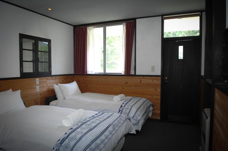 The Phat House - image 19