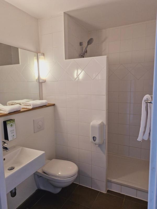 Double Room image 1
