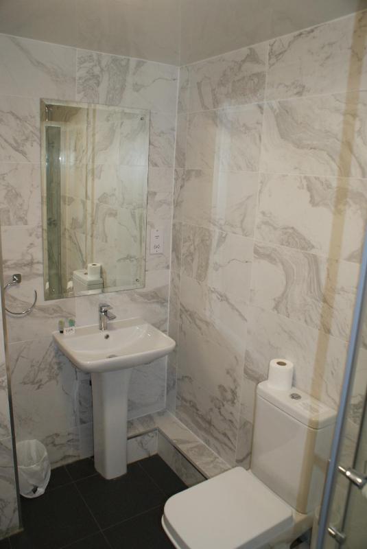 Keppels Head Hotel - image 48