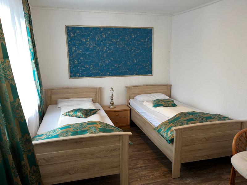 Quadruple Room image 3