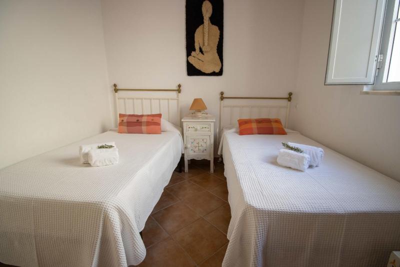 Casa Amarela by Urban Beach Rentals - image 3