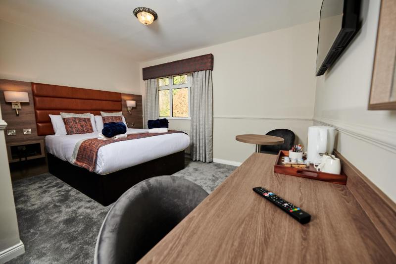 Double Room image 4