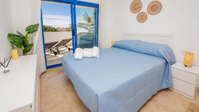 Duquesa Suites 305 - image 25