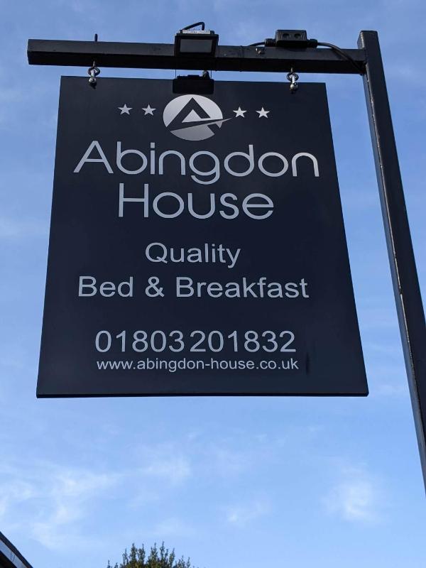 Abingdon House - image 26