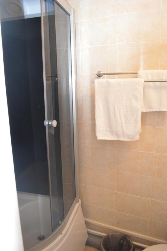 Deluxe Triple Room image 1