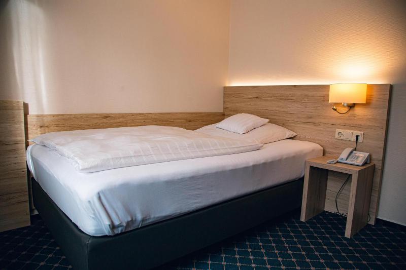 Single Room image 1