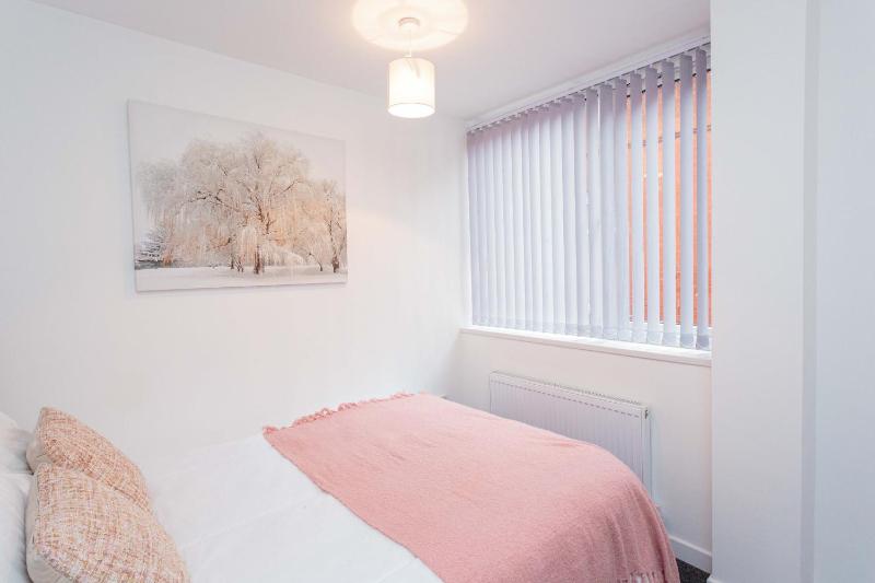 Cherry Property - Hornby Road - image 13