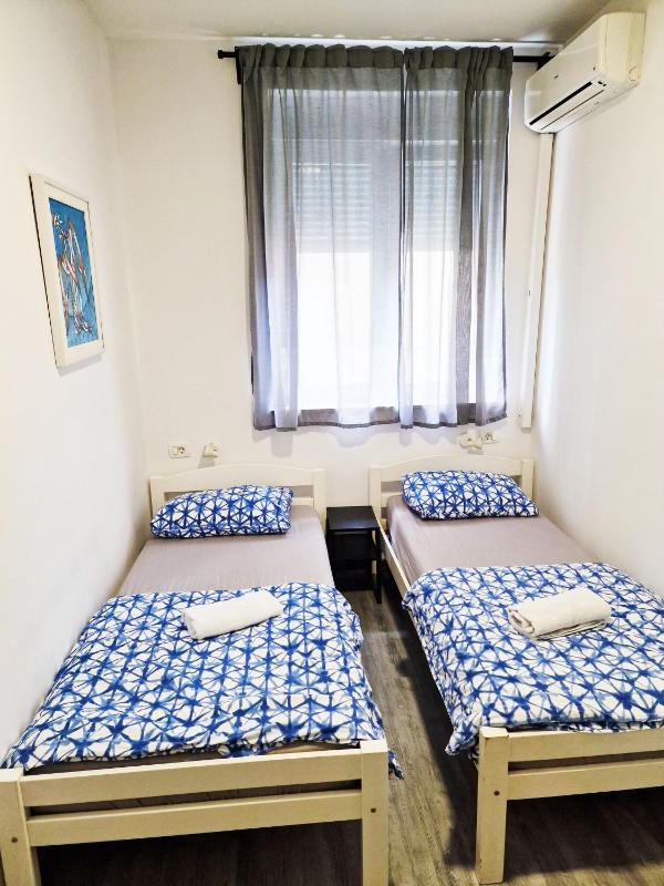 CroParadise Hostel - image 13
