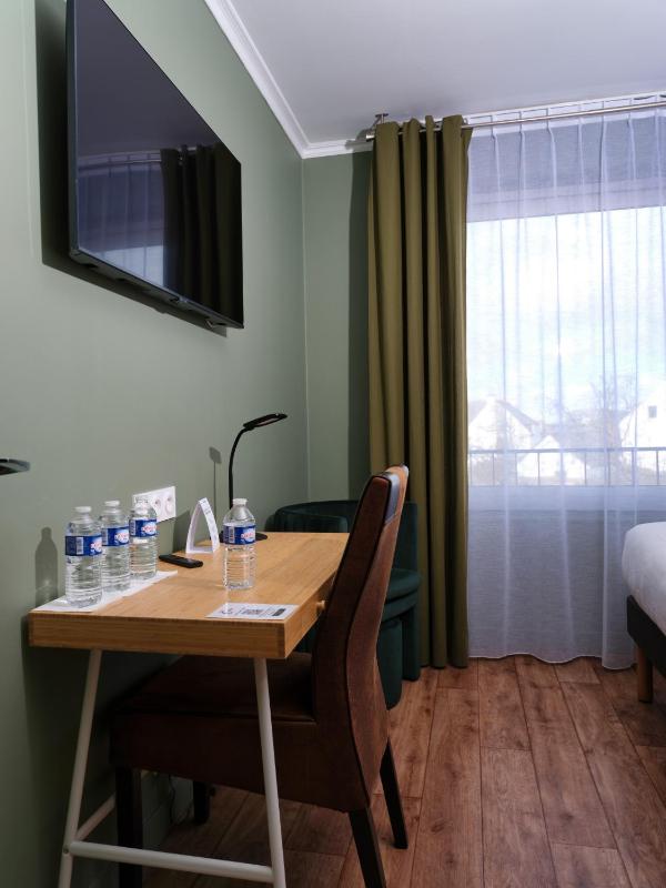 Triple Room image 3