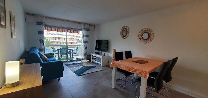 MIOUGRANO 2 Pieces Climatise 47m2 Piscine Parking - image 20