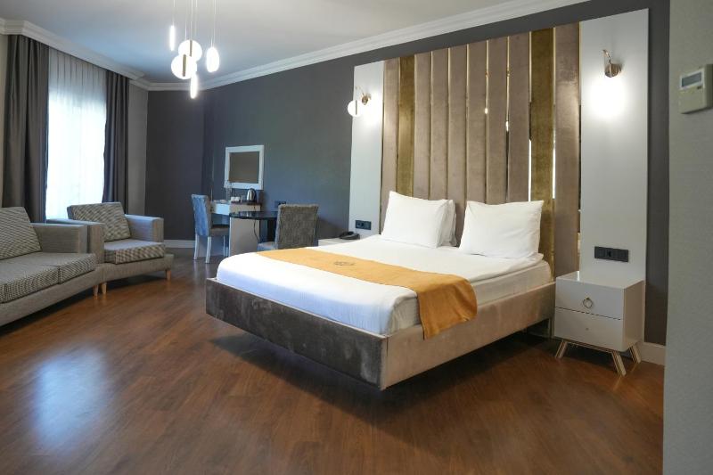Suite image 1
