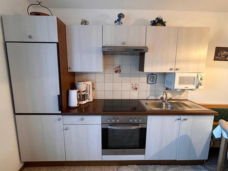 One-Bedroom Apartment with Balcony image 4