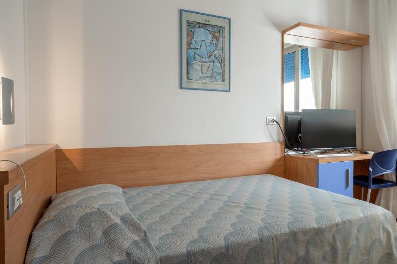 Hotel Riviera - image 34