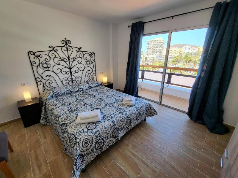 Jardines Canarios 1 - Three Bed - image 19