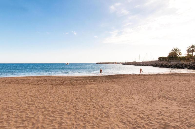 Marina Port 15 by VillaGranCanaria - image 14