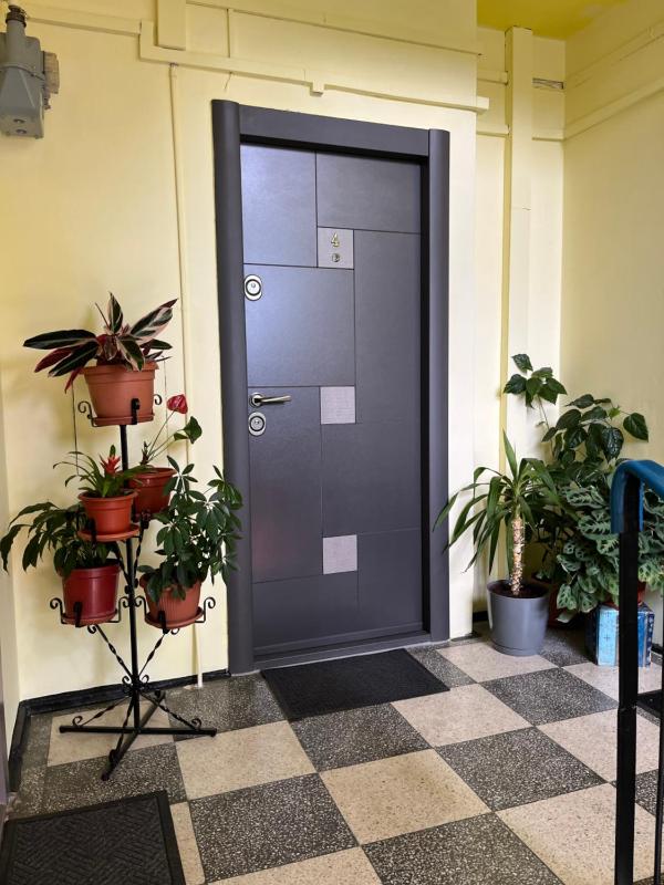 Luxury Apartment - image 23