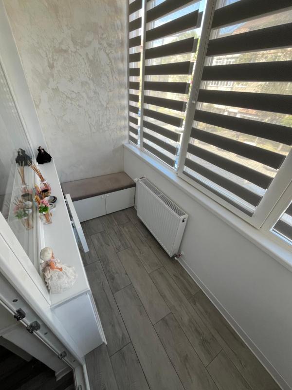 Luxury Apartment - image 12