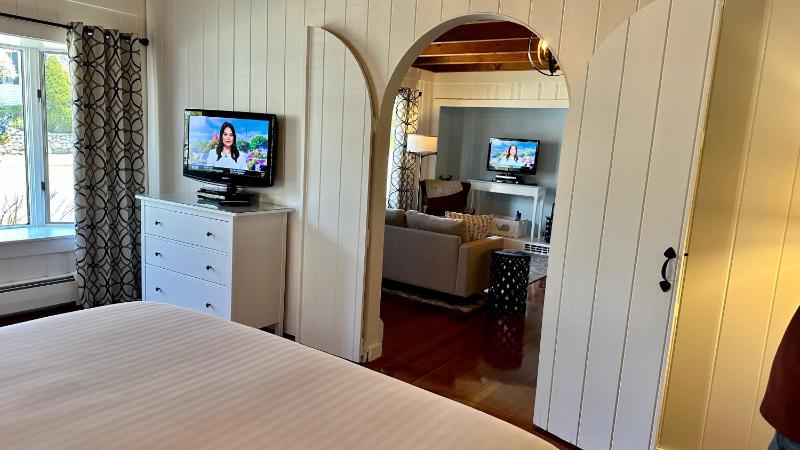 King Suite image 3