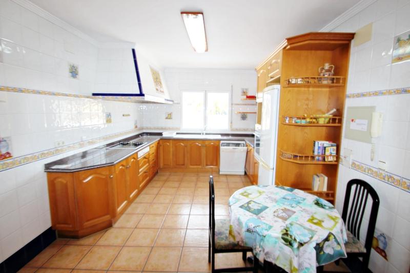 Angevic - a delightful villa located in the town of Moraira - image 21