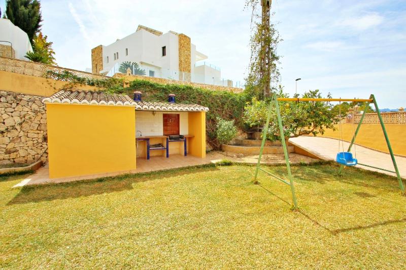 Angevic - a delightful villa located in the town of Moraira - image 17