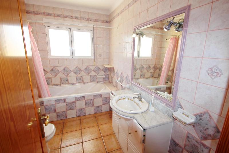 Angevic - a delightful villa located in the town of Moraira - image 8
